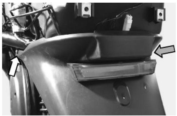 PIAGGIO MP3 500 - Support plaque d'immatriculation - 1
