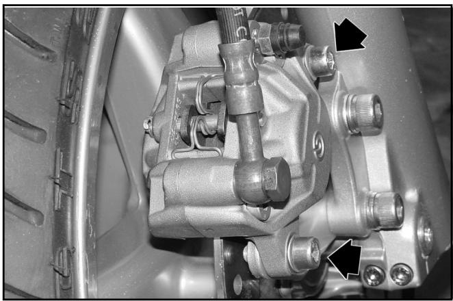 PIAGGIO X9 500 - Removing the front brake pads: - 1