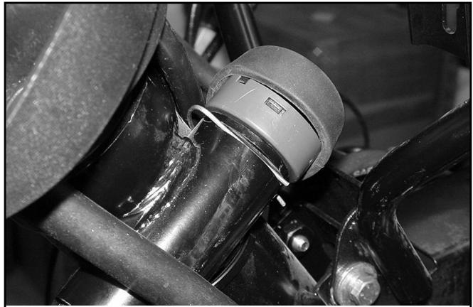 PIAGGIO X9 500 - Disassembly with lock turned to "OFF" - 2