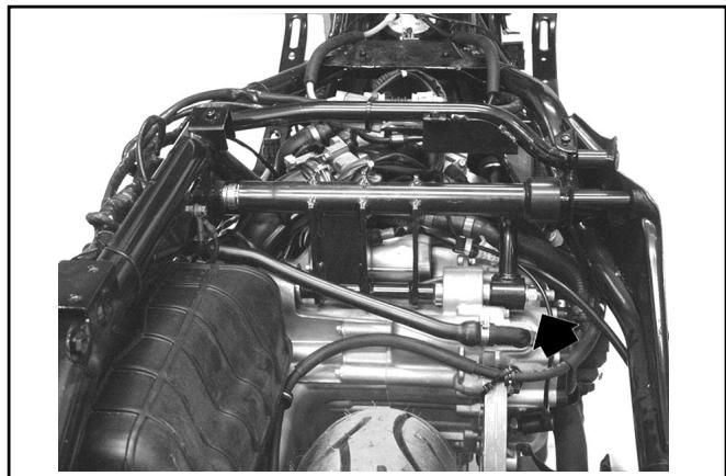 PIAGGIO X9 500 - Engine pin/swing arm disassembly - 1