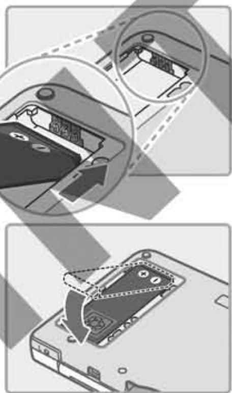 NINTENDO DSI XL - Comment retirer une carte SD - 9