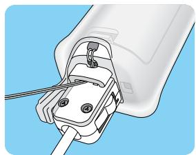 NINTENDO WII MINI - Comment tener le Nunchuk et la Wii Remote Plus - 2