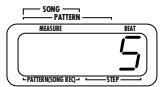 ZOOM RT123 - Halten Sie das Pad, dessen Parameter Sie ändern wollen, gedrückt und verwenden Sie die [VALUE +/-]-Taster, um den Wert einzustellen. - 1