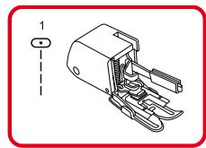 BERNINA CHICAGO 7 - Fixer le pied-de-biche d'avancement supérieur comme suit: - 1
