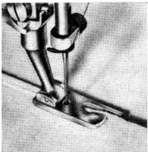 BERNINA RECORD 530, 530 - Le rabatteur - 3