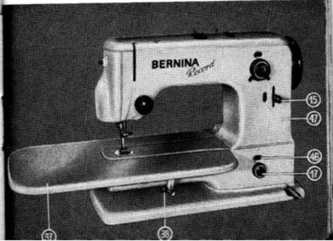 BERNINA RECORD 530, 530 - Escamotage de la griffe d'entraînement - 1