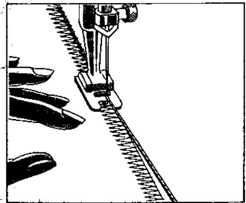 BERNINA 707 - Straight border - 1