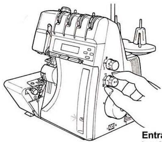 BERNINA 1300DC - Position du couteau - 1
