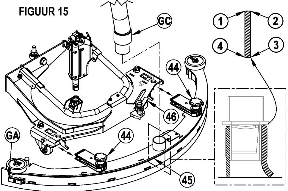 NILFISK CS7000 - Hoek van de zuigmond afstellen - 1