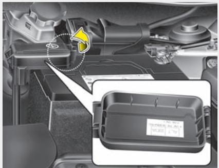 HYUNDAI IX35 2010 - Description du boîtier de relais / de fusibles - 2