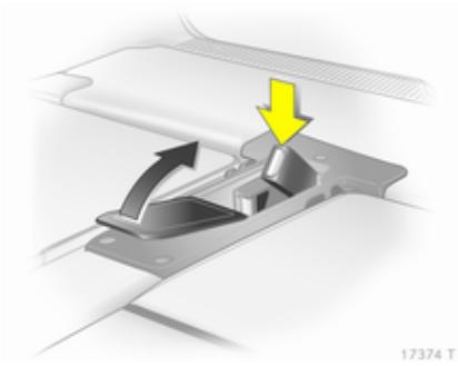 OPEL ZAFIRA 2 - Rangement des sièges - 3