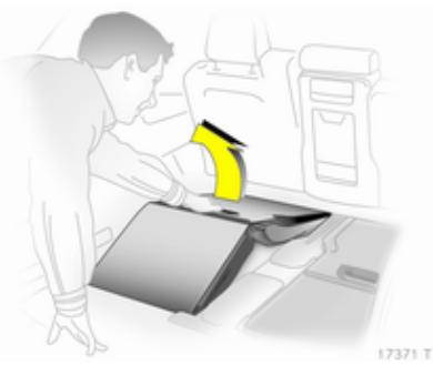 OPEL ZAFIRA 2 - Attention - 1