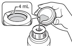 PANASONIC EHXC10 - Remplissez le bouchon doseur d'eau (environ 4 mL) et renversez-le au centre de la Brosse. - 1