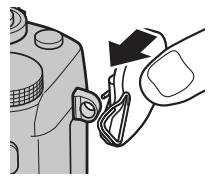 FUJI APPAREIL PHOTO A OBJECTIF INTERCHANGEABLE X-E1 NOIR 18-55MM - Fixez l'attache a un oeillet. - 1