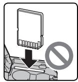 FUJI FINEPIX S8400 - Insérez la carte mémoire. - 2