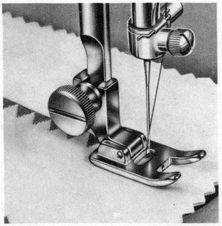 BORLETTI 1100 ZIGZAG - Dessins ornamentaux - 1