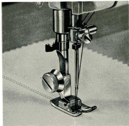 BORLETTI 1100 ZIGZAG - 4/D Coutures avec double aiguille. - 1