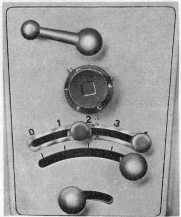 BORLETTI 1100 ZIGZAG - Pour executer correctement la boutonniere,    proceder de la maniere suivante: - 3