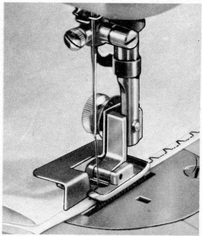 BORLETTI 1100 ZIGZAG - 5/A Dispositif pour la couture invisible - 3