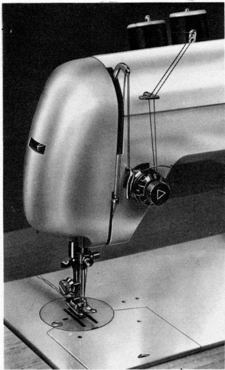 BORLETTI 1100 ZIGZAG - 4/D Coutures avec double aiguille. - 3