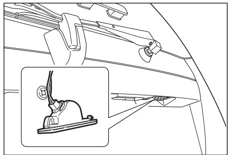 SSANGYONG REXTON - FEUX D'ÉCLAIRAGE DE LA PLAQUE D'IMMATRICULATION - 1
