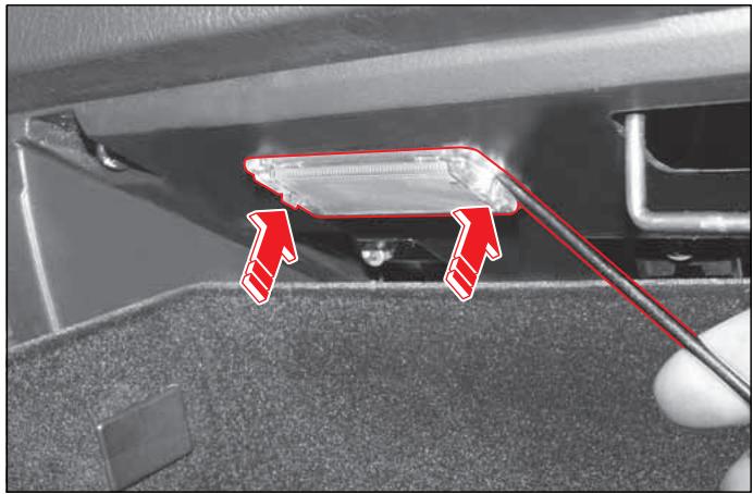 SSANGYONG REXTON 2 - LAMPE DE LA BOITE A GANTS - 3