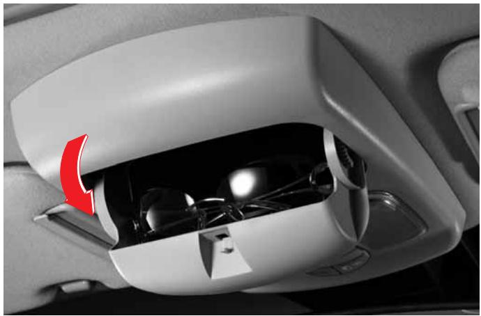 SSANGYONG REXTON 2 - RANGEMENT DES LUNETTES SOLAIRES - 1