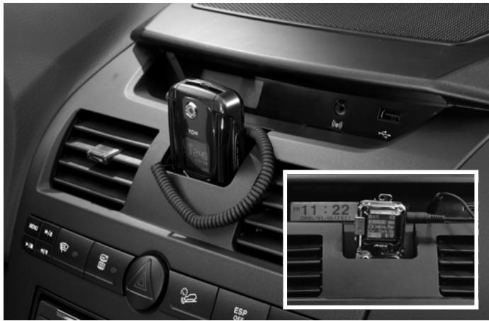 SSANGYONG REXTON 2 - BAC DE RANGEMENT POUR APPAREIL ÉLECTRONIQUE PORTABLE - 1