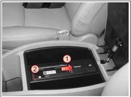 SSANGYONG STAVIC - Changeur de CD* - 1