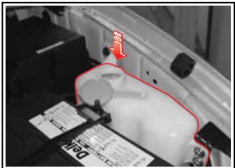 SSANGYONG STAVIC - Réserveir de liquide de lave-glace avant - 1