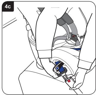 BRITAX MULTI TECH II - Einbau Ihres Kindersitzes (rückwärts gerichtet) in einen Vordersitz - 3