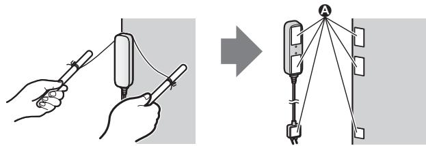 PANASONIC KX-HNS103EX2 - Retrait des adaptateurs pour montage mural - 2