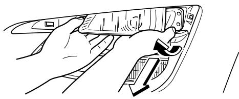 MAZDA RX-8 2011 - Remplacement de ampoule d'antibrouillard - 6