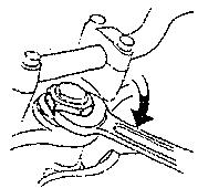 SYM 125 XS - § CONTROLE DES AMORTISSEURS DE LA FOURCHE AVANT § - 2