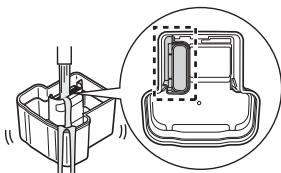 PANASONIC LV95 - Rengöring av den självrengörande laddaren - 2