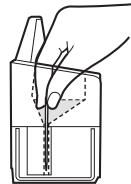 PANASONIC LV95 - Cleaning the self-cleaning recharger - 5