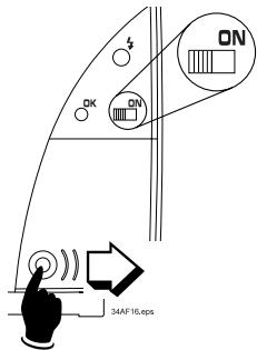 METZ MECABLITZ 34 AF-3 N - Inserimento e sostituzione delle batterie - 1