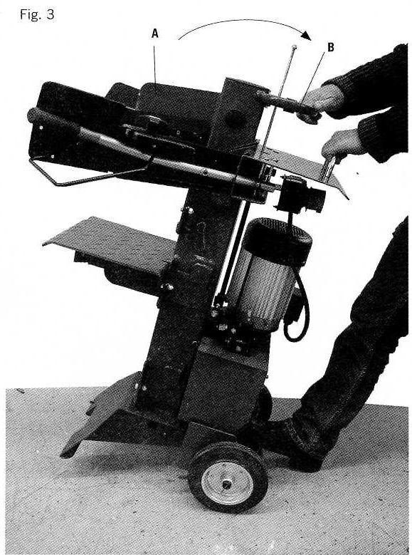 KITY PV 6000 - La machine a été fabriquée grâce à l'utilisation des techniques modernes et conformément aux règles de sécurité reconnues. Mais cela n'exclut pas certains risques résiduels pendant le travail. - 1