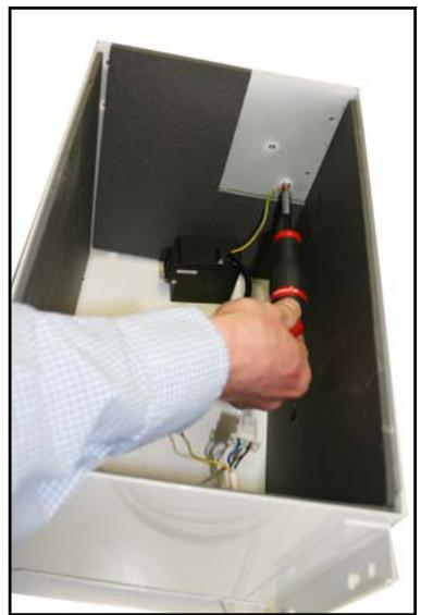 ROBLIN VIZIO VERRE MURALE - UK ELECTRICAL CONNECTION ELECTRICAL REQUIREMENTS - 17