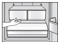 PANASONIC NRB32SG2SF & NR-B32SG2 - Étagères de la porte et étagères à bouteilles - 1