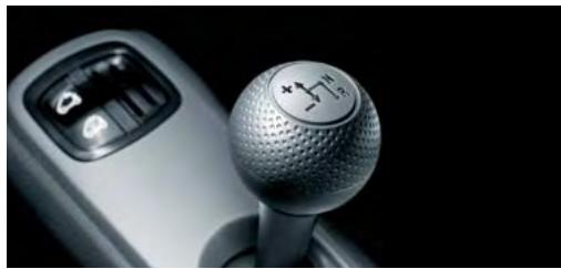 SMART FORTWO BRABUS XCLUSIVE - La boîte de vitesses : - 1