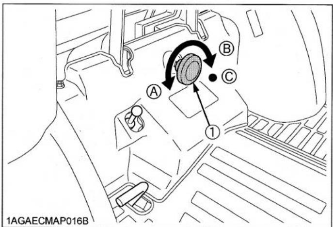 KUBOTA B1220 - Attention - 1