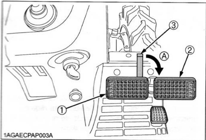 KUBOTA B1220 - Conduite du tracteur sur la route - 1