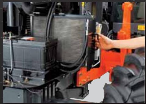 KUBOTA M130X - Nettoyage &amp; maintenance facile - 1
