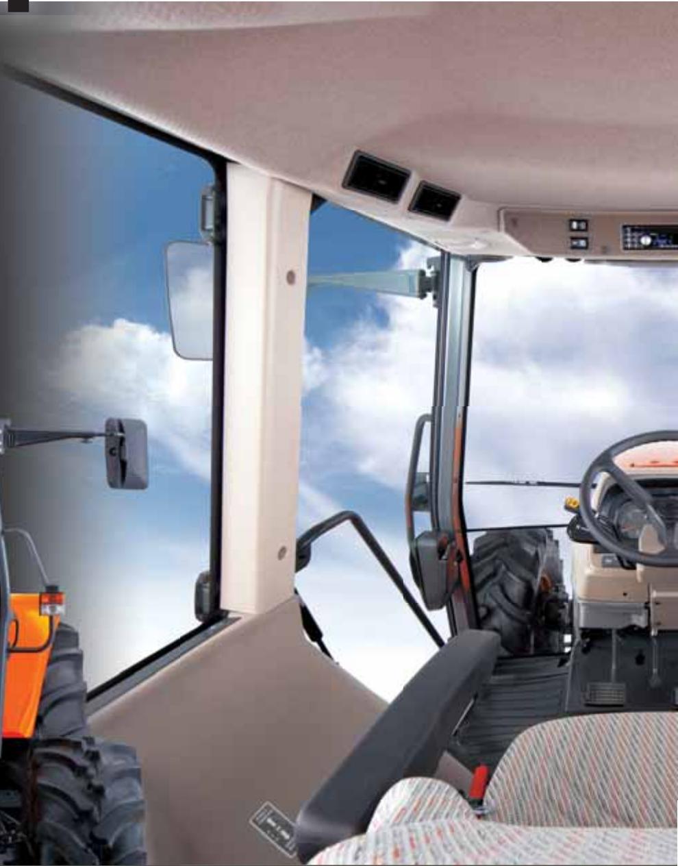 KUBOTA M130X - Echappement d'angle (position basse) - 2