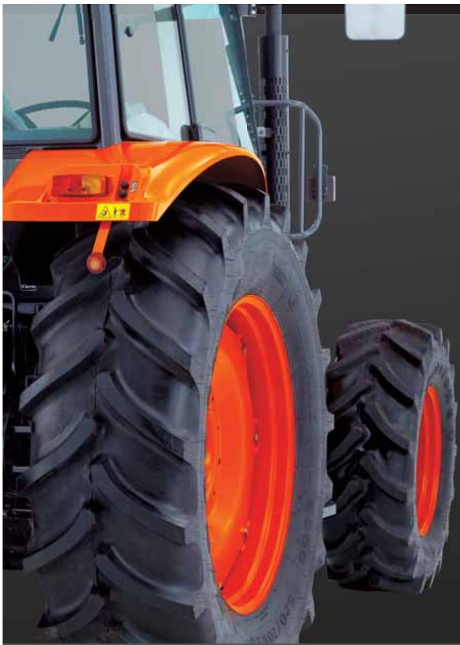 KUBOTA M130X - Frein hydraulique de remorque, prise électrique - 1