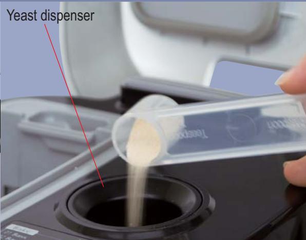 PANASONIC SD ZB2502 - Place the ingredients in the bread pan - 3