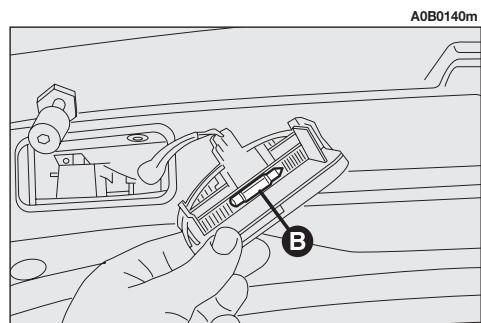 ALFA ROMEO 156 2007 - PLAFONNNIER HAYON - 3