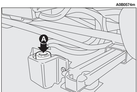 ALFA ROMEO 156 2007 - OUVERTURE DU VOLET DE CARBURANT (fig. 120) - 1