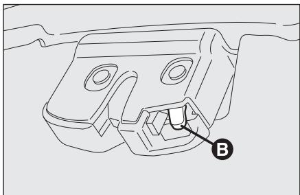 ALFA ROMEO 159 2010 - OUVERTURE D'URGENCE DU COFFRE A BAGAGES DE L'HABITACLE DE LA VOITURE - 2
